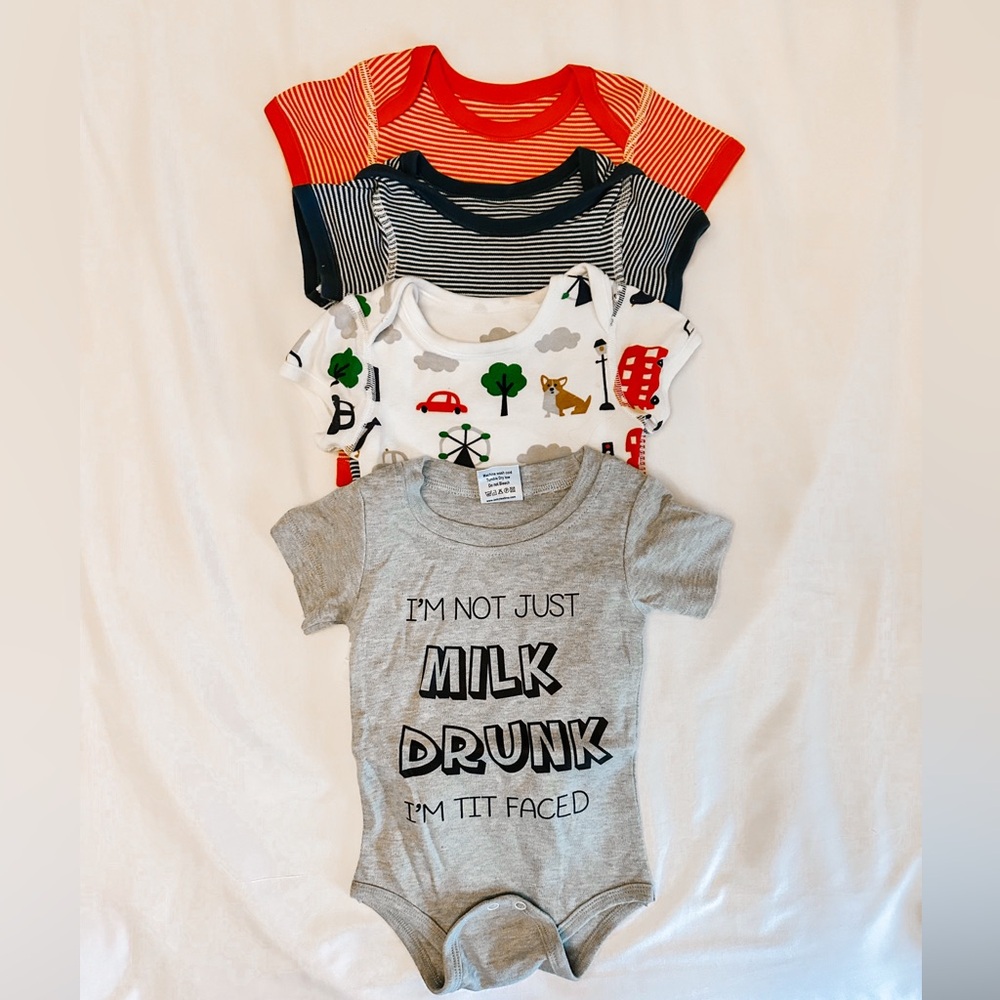 Baby Onsies 6-12 months, 4pk